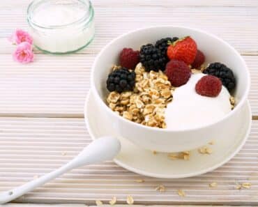 Top 3 Health Benefits of Eating Oatmeal Daily