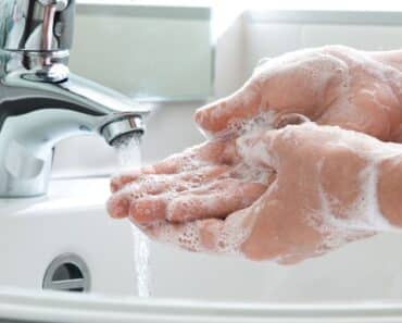 Link Between Diabetes and Hygiene? Importance of Clean Hands